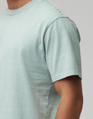 Heavyweight Regular Fit T Shirt in Pistachio Green Detail