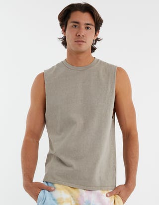 Heavyweight Muscle Tank in Dark Ecru Detail