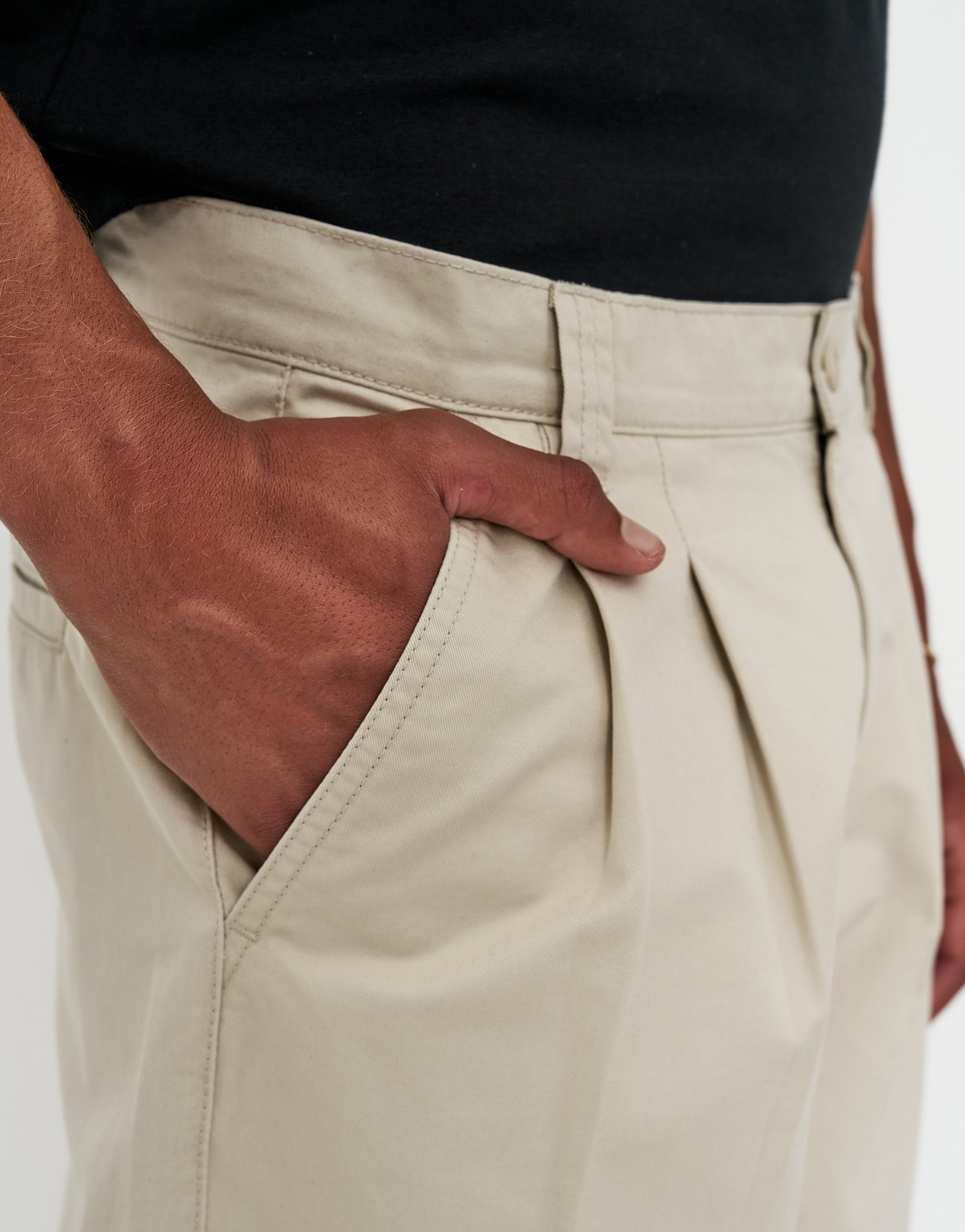 Baggy Double Pleated Pants in Bone | Hallensteins AU