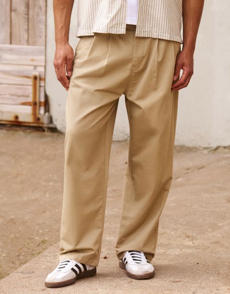 Baggy Double Pleated Pants in Tan Hallensteins AU