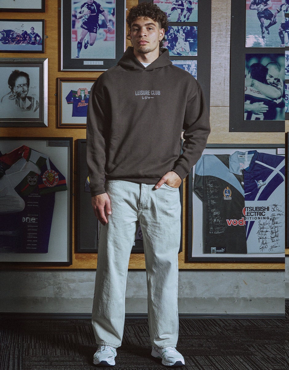 Baggy Fit Jeans in Desert Stone | Hallensteins NZ