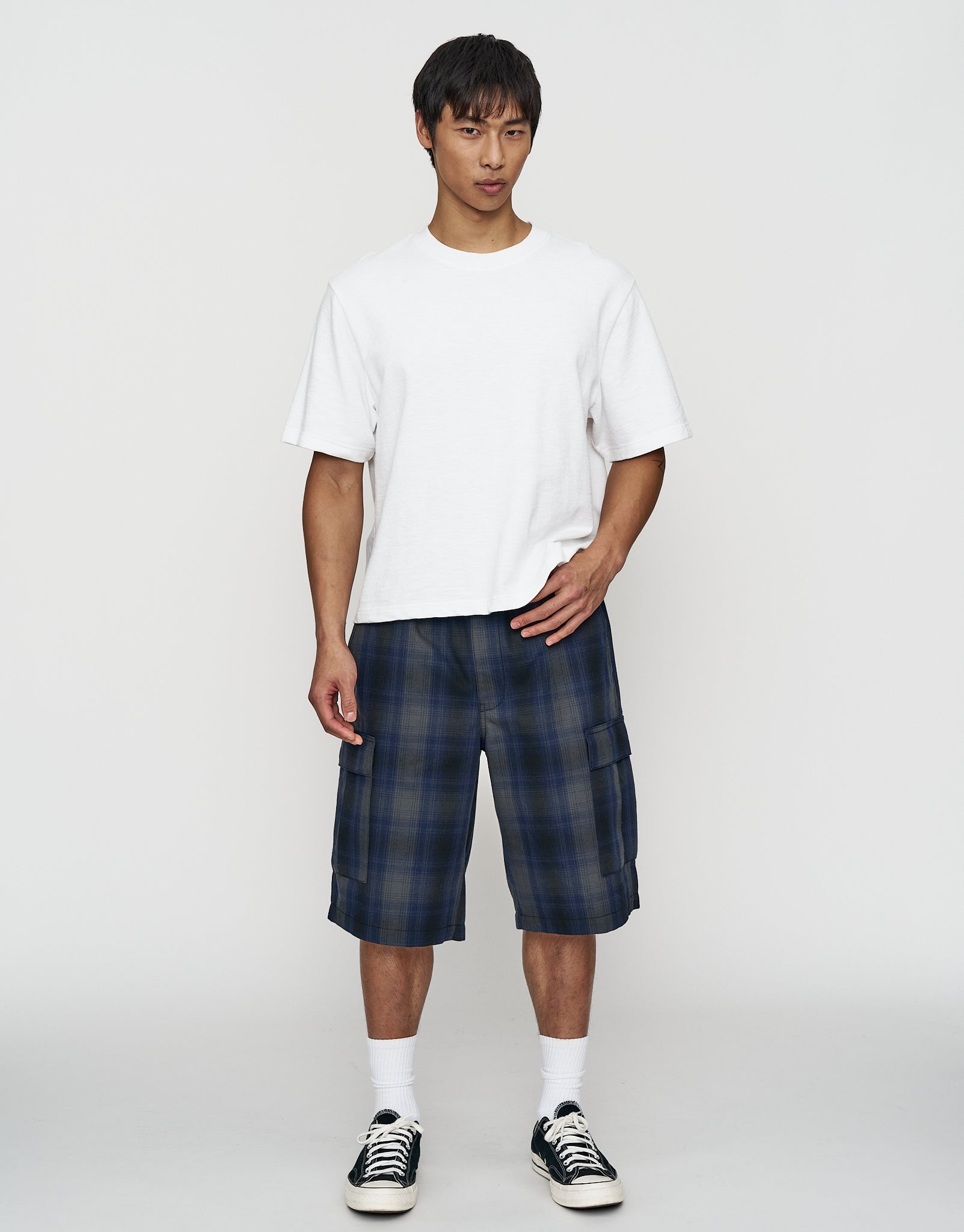 Baggy Plaid Cargo Short in Navy | Hallensteins NZ