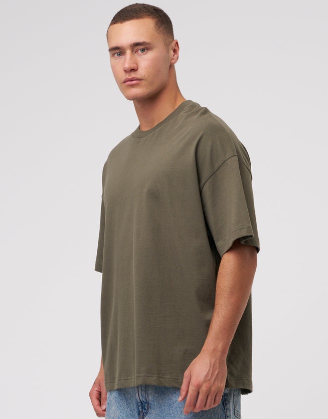 Drop Shoulder Relaxed Box Fit T Shirt in Dark Moss | Hallensteins AU