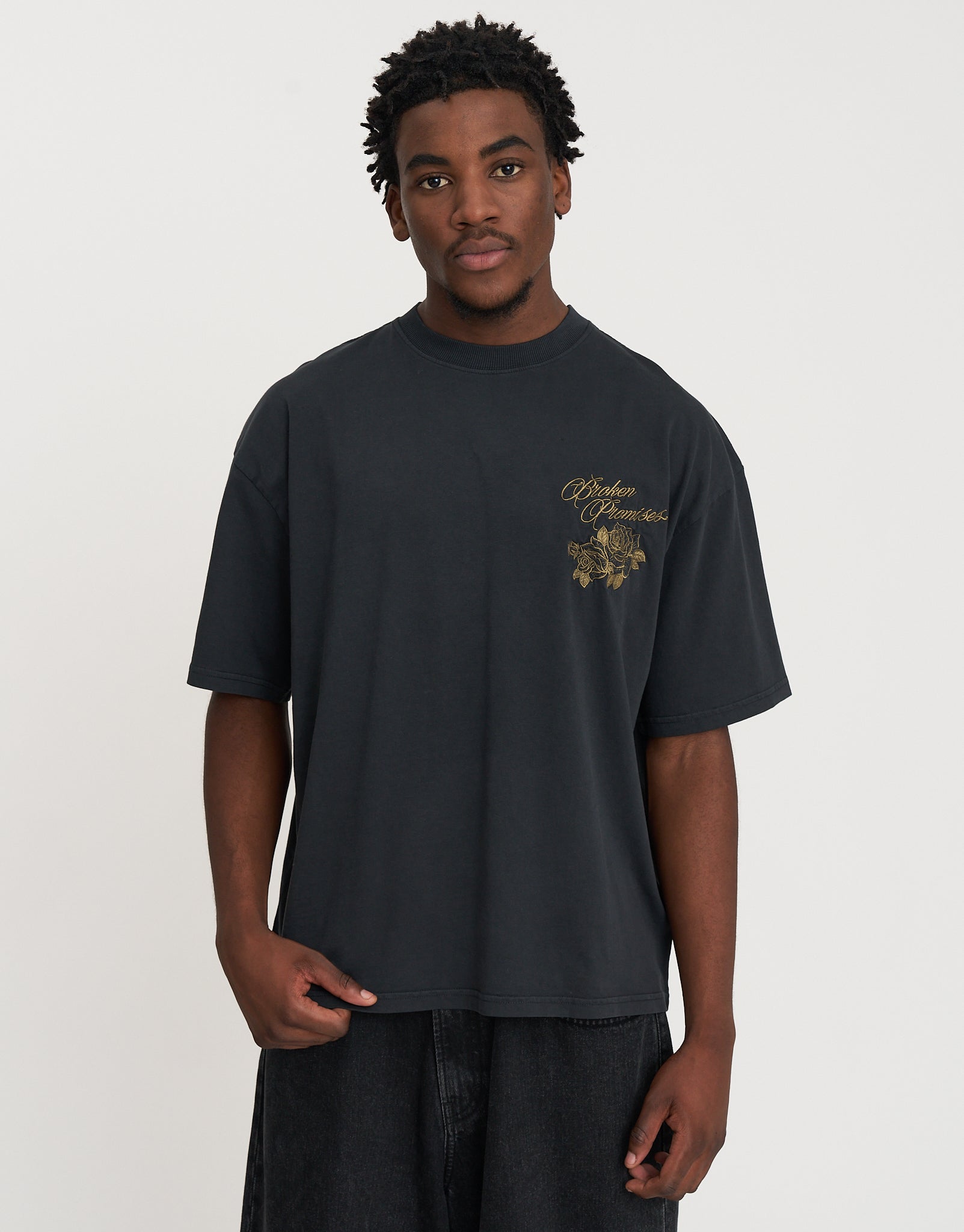 Vault Systems Box Fit T Shirt in Black | Hallensteins NZ