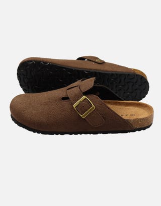 Closed Toe Sandals in Brown Detail