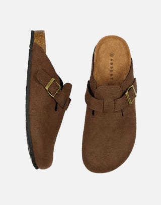 Closed Toe Sandals in Brown Full
