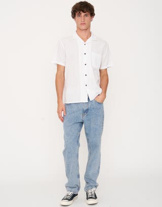 Crinkled Texture Short Sleeve Shirt in White Full