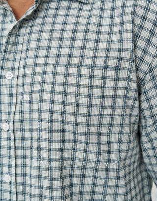 Cropped Check Short Sleeve Shirt in Light Green Detail3