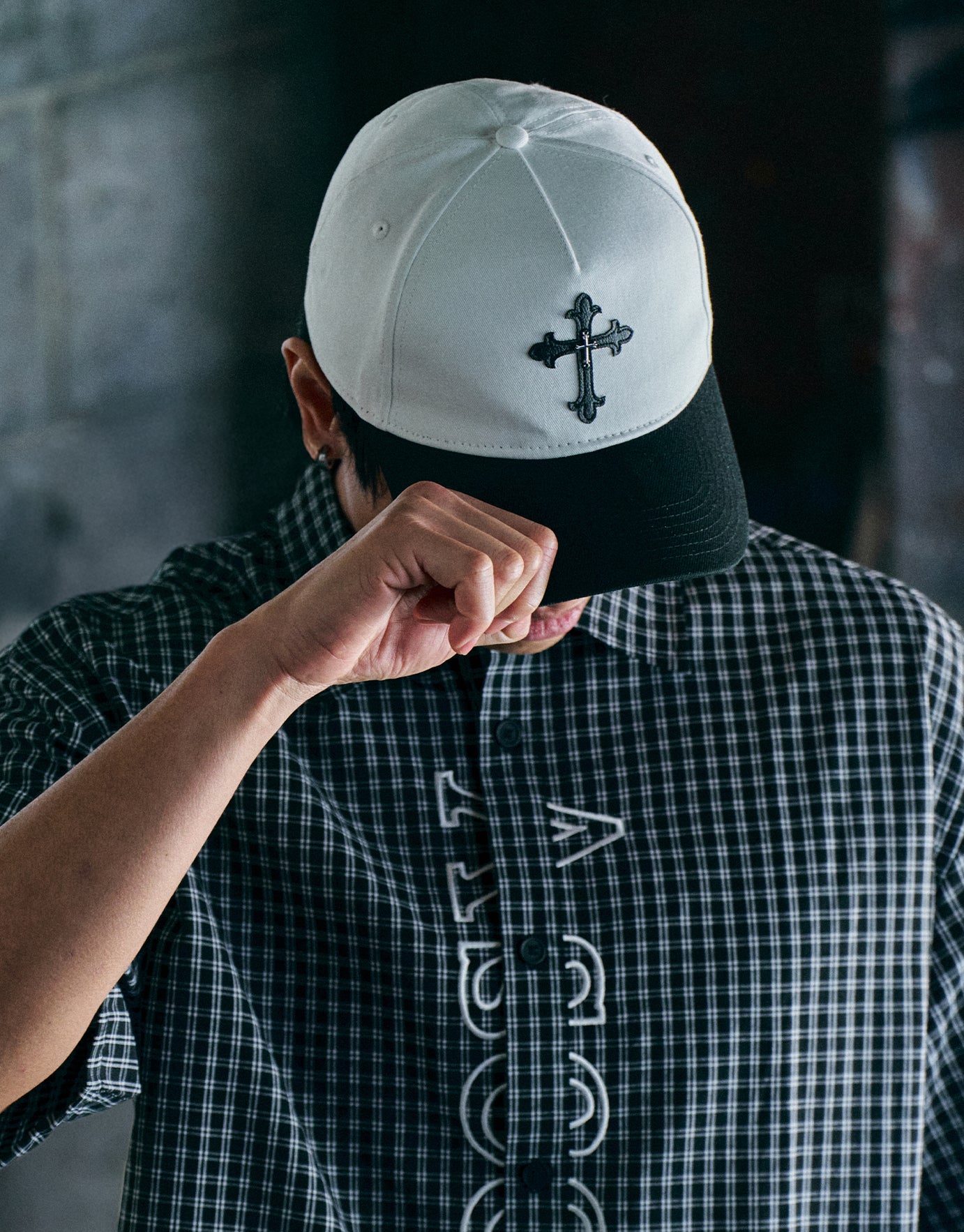 Cross Trucker Cap in White | Hallensteins AU