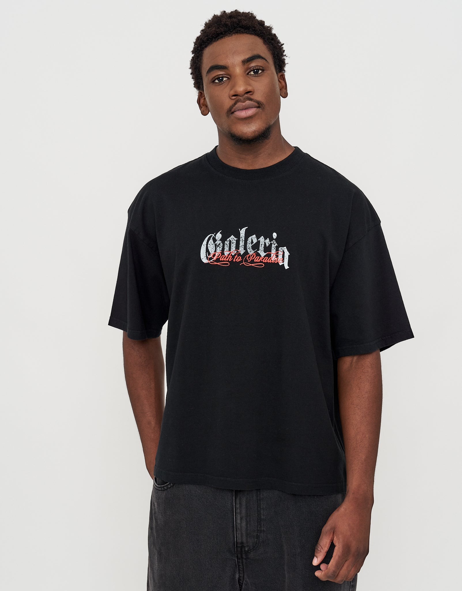 Forgotten Shores セット XL Tシャツ Galeria Box Fit T Shirt in Black | Hallensteins NZ