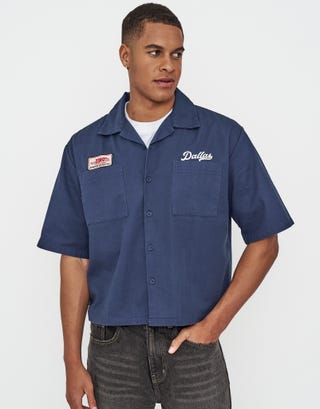 Dallas Motorsport Cropped Short Sleeve Shirt in Midnight Blue Detail2