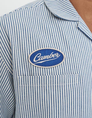 Delta Auto Cropped Short Sleeve Shirt in White/blue Detail3