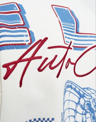 Delta Autoclub Oversized Hoodie in Snow Detail2