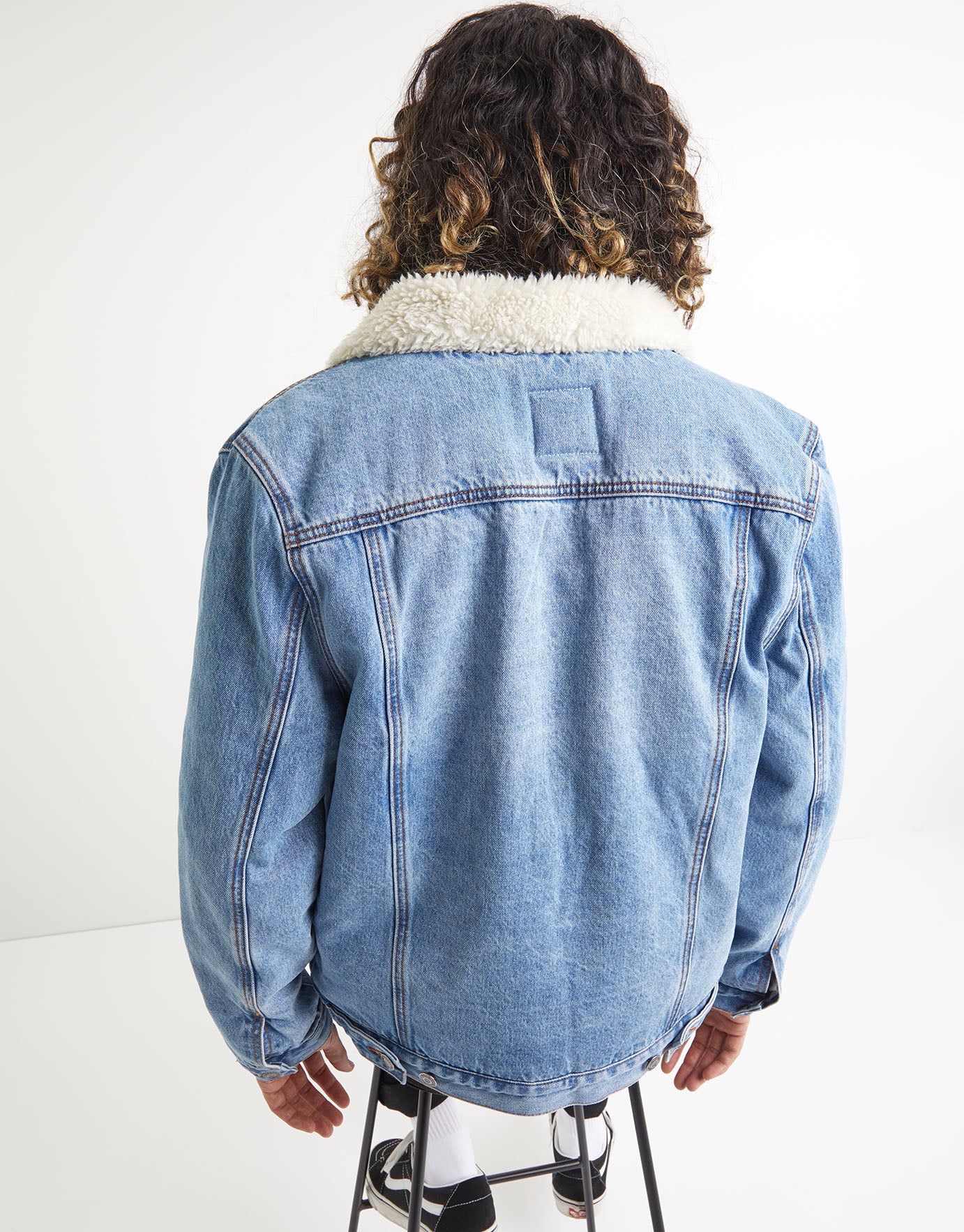 Denim Sherpa Jacket in Blue 