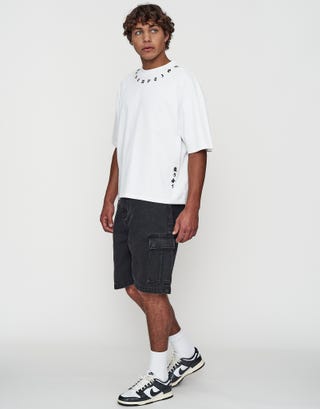 Redemption Cropped Box Fit T Shirt in Blanc Full