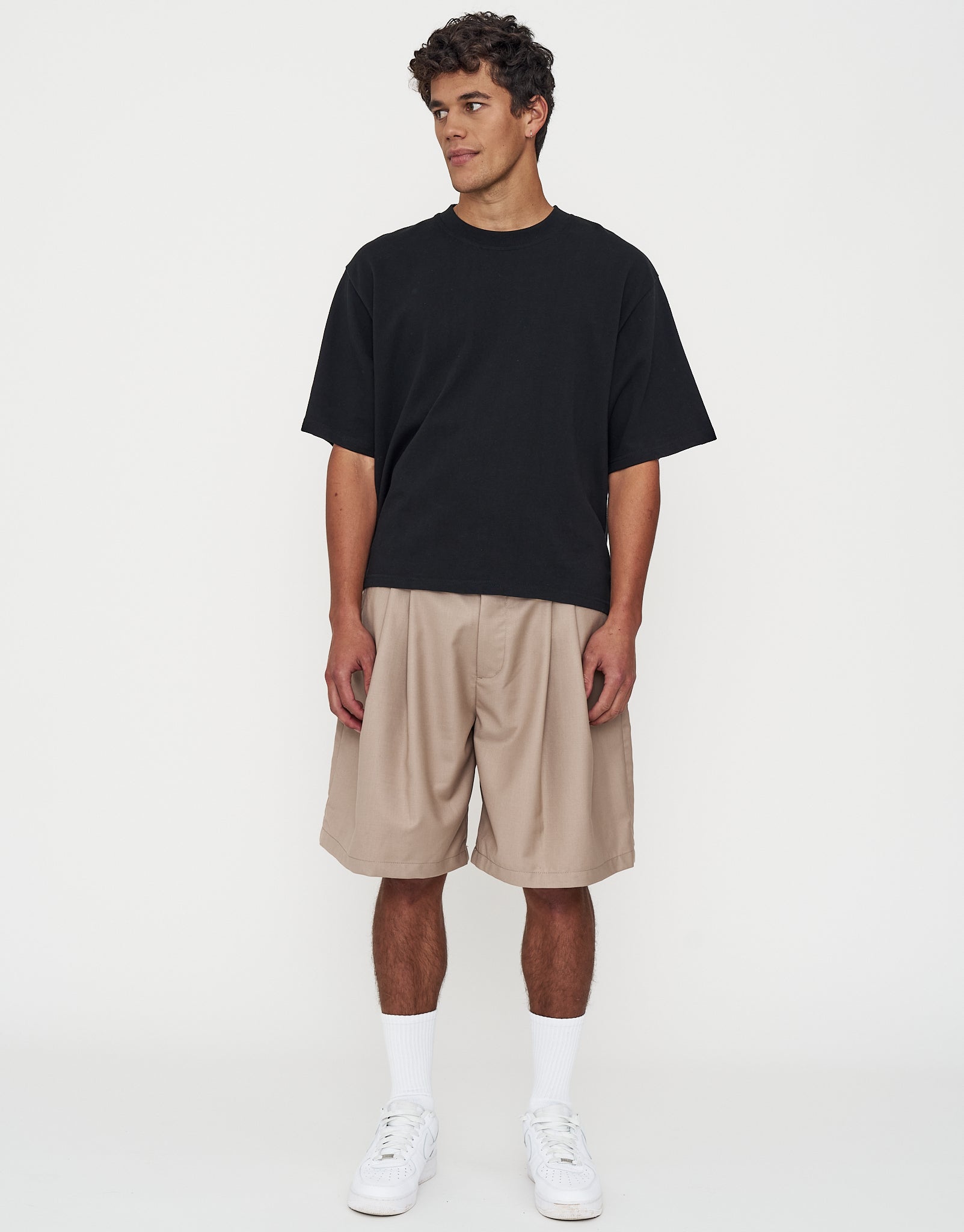Baggy Fit Double Pleated Shorts in Tan | Hallensteins AU