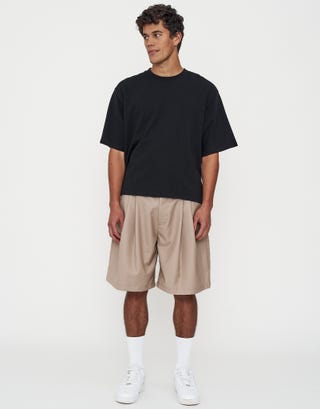 Baggy Fit Double Pleated Shorts in Tan Full