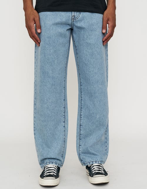 Easy Fit Loose Jeans