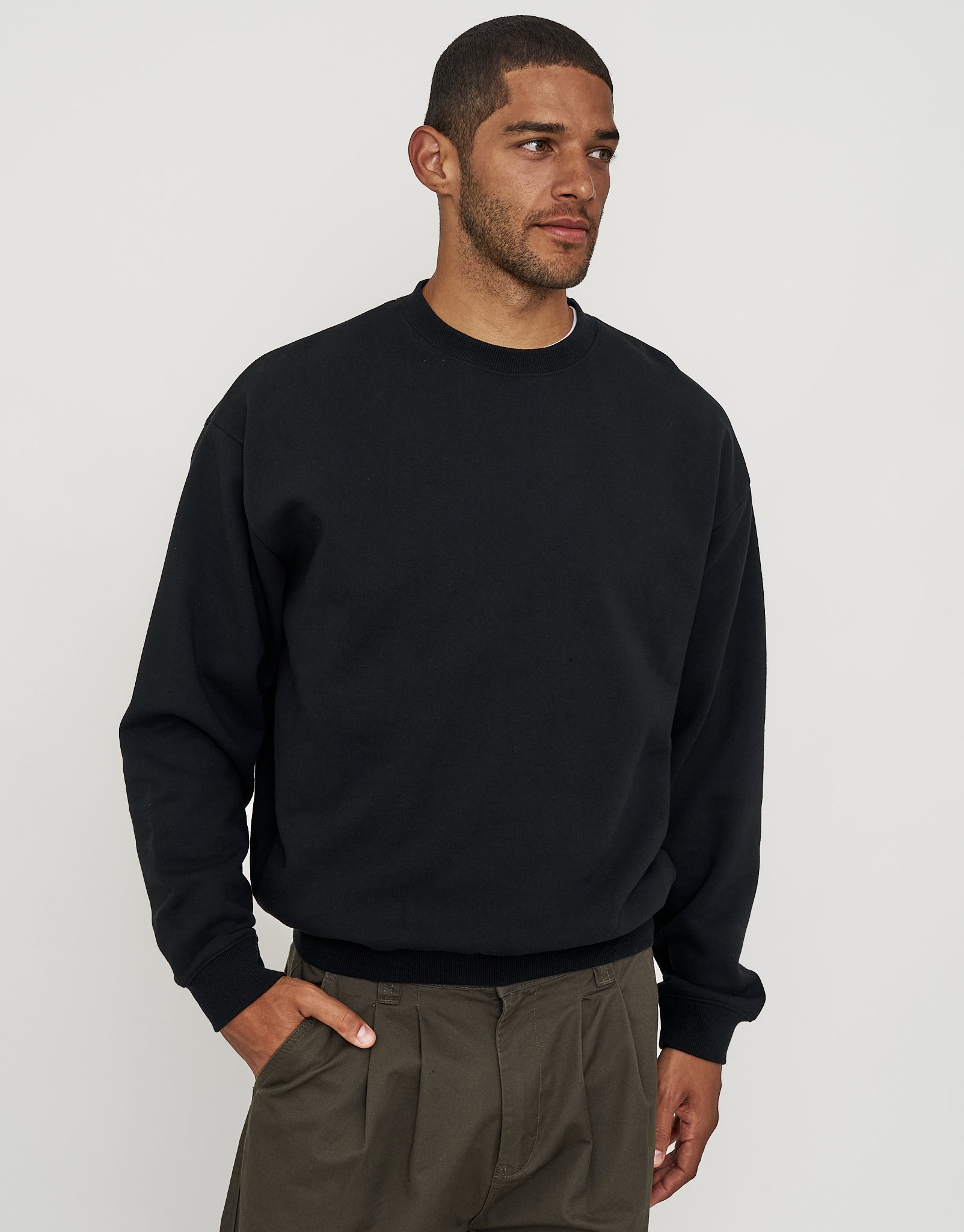 Essential Oversized Crew Neck Sweat in Black | Hallensteins NZ