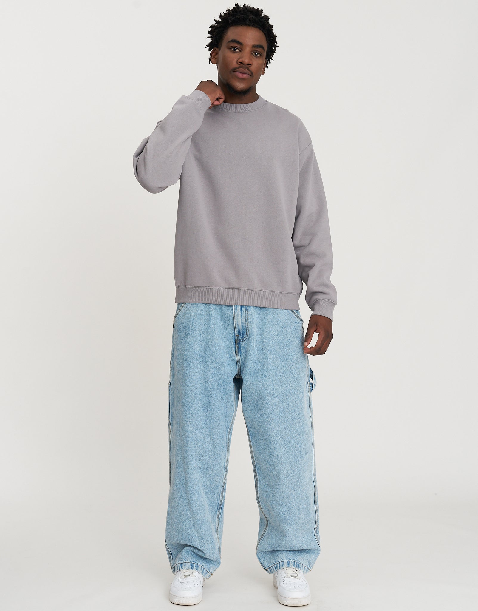 Essential Oversized Crew Neck Sweat in Dark Moon | Hallensteins AU