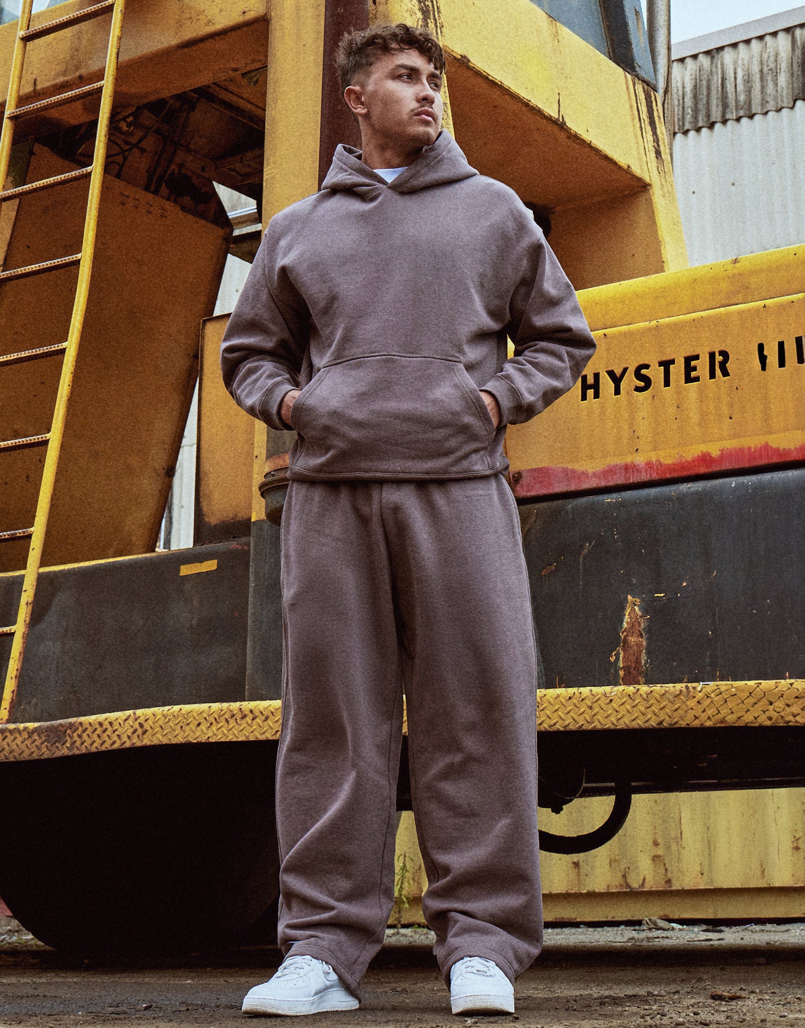 Oversized Heavyweight Plain Hoodie in Espresso Brown | Hallensteins NZ