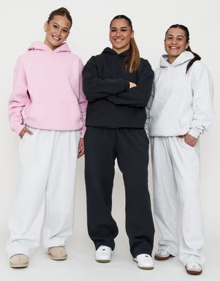 Oversized Heavyweight Plain Hoodie in Snow Marle Detail3