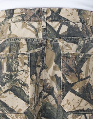 Foliage Camo Canvas Baggy Pants in Green Detail2