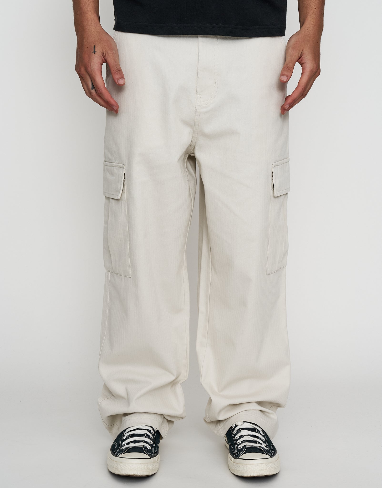 ab-herringbone-cargo-pant-bone