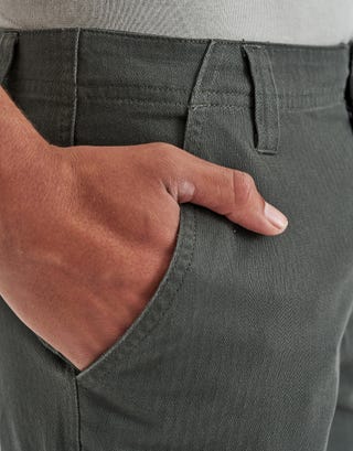 Herringbone Regular Fit Cargo Shorts in Charcoal Detail2