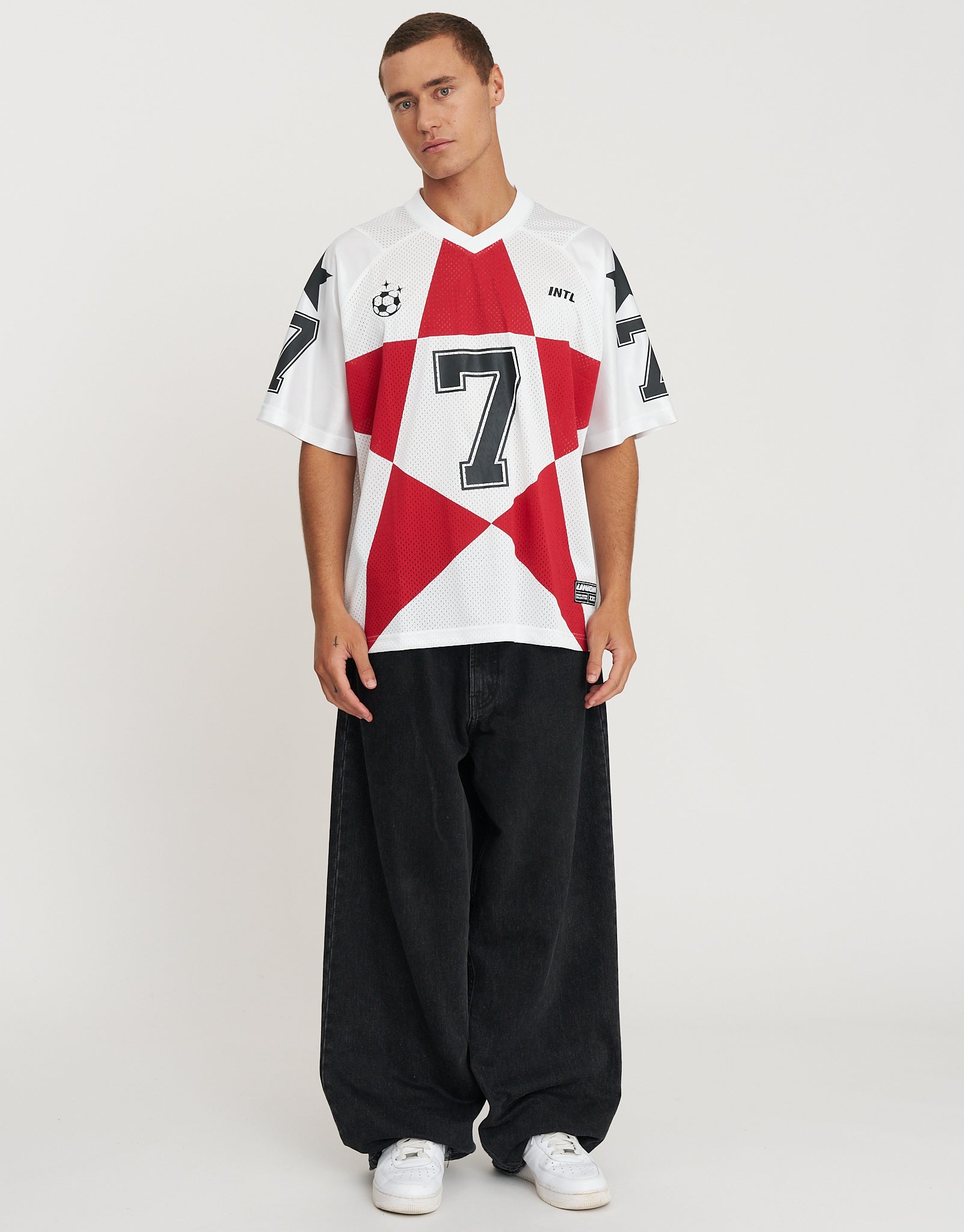 ウェア CASH FOOTBALL JERSEY International 7 Football Jersey in Blanc | Hallensteins NZ