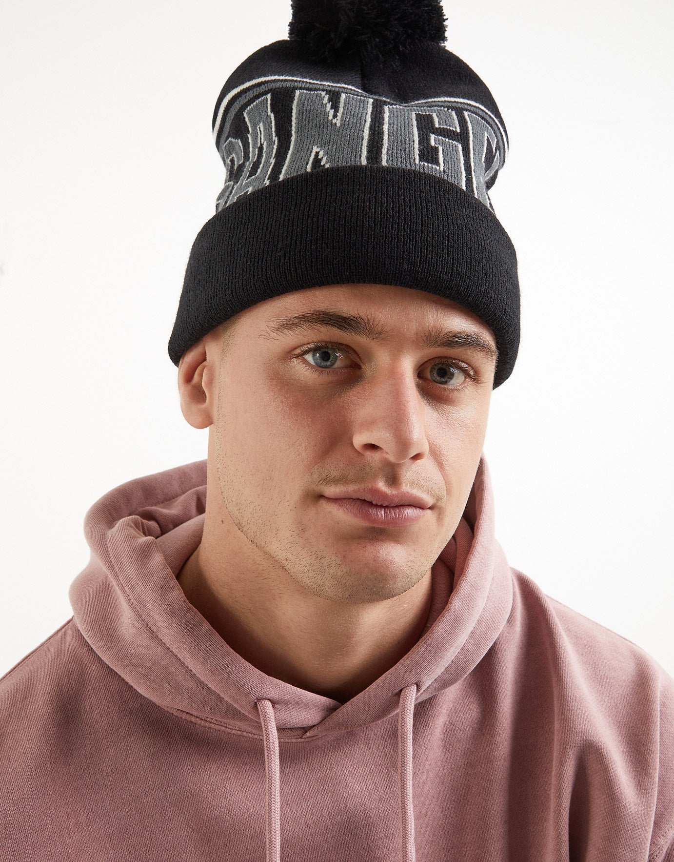 City Pom Pom Beanie | Hallensteins AU