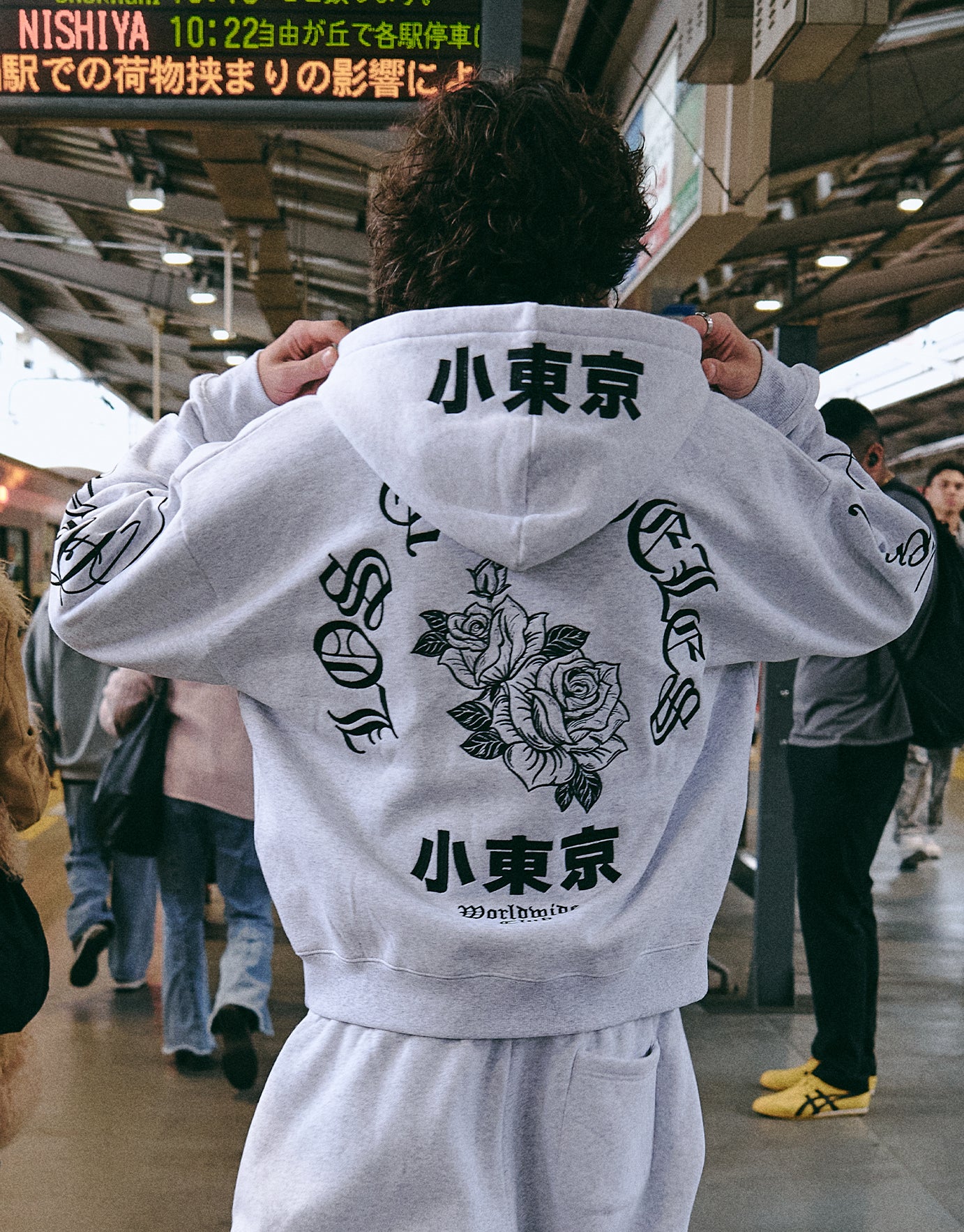 ab-los-angeles-hoodie-snow-