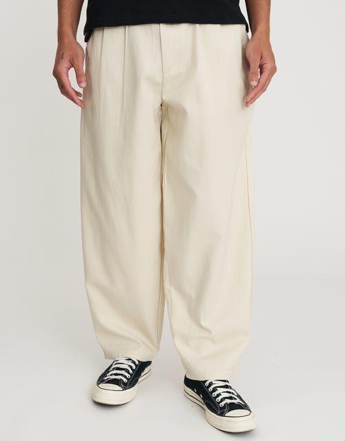 Madison Barrel Fit Pleated Pants