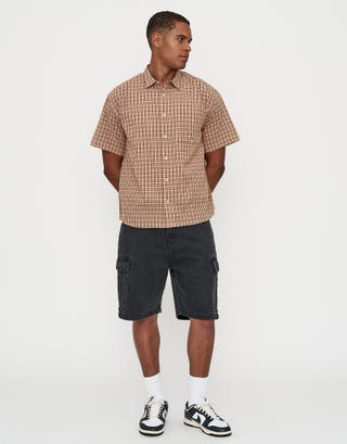 Manhattan Check Short Sleeve Shirt in Peach Detail3