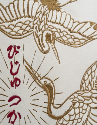 Naoshima Box Fit T Shirt in Snow Detail3