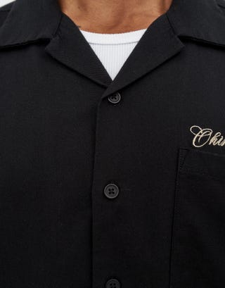 Okinawa Resort Short Sleeve Shirt in Black Detail3