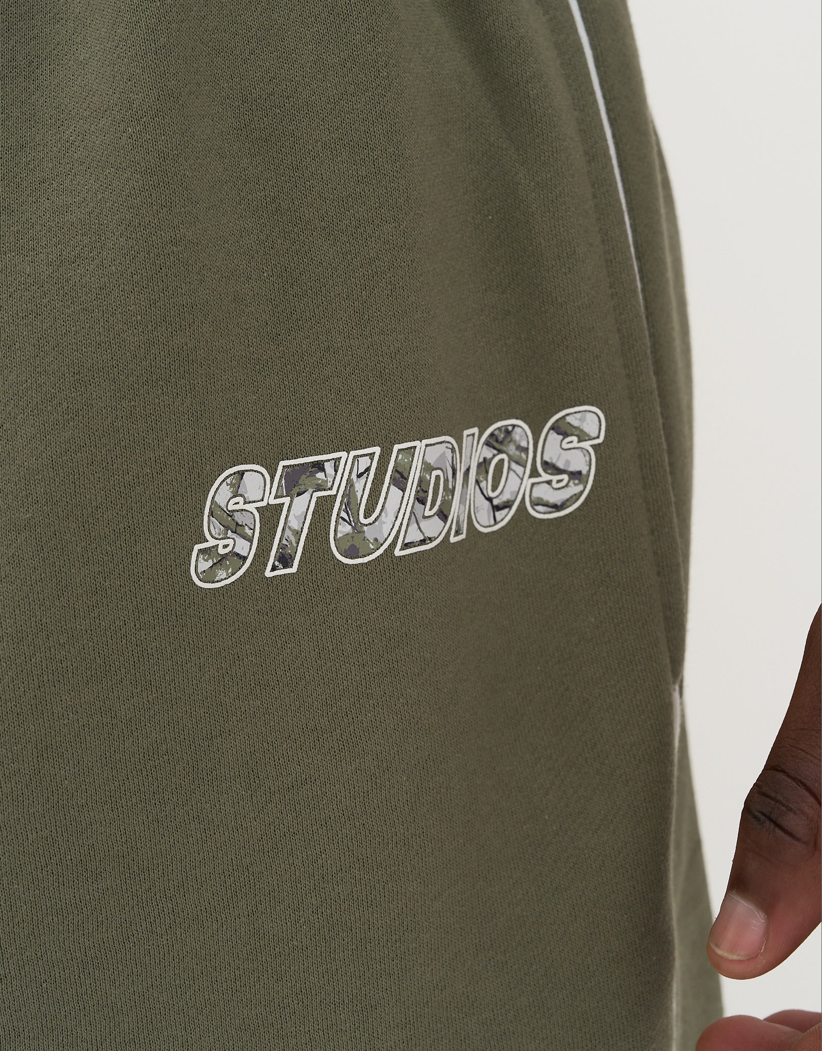 Studios Wide Track Pants in Cyprus Green | Hallensteins NZ