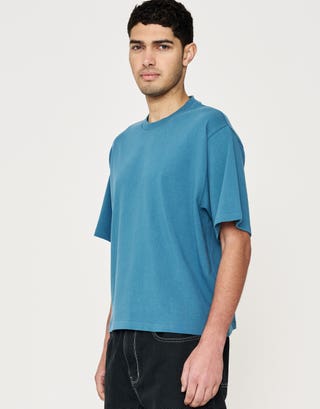 Cropped Relaxed Fit T Shirt in Kingfisher Detail2