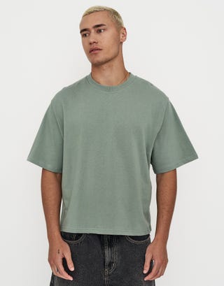 Cropped Relaxed Fit T Shirt in Mint Green Front