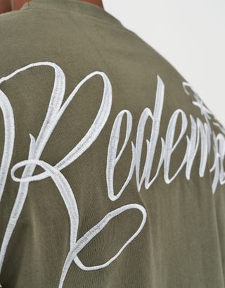 Redemption Relaxed Fit T Shirt in Cyprus Green Detail3