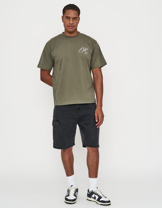 Redemption Relaxed Fit T Shirt in Cyprus Green Full