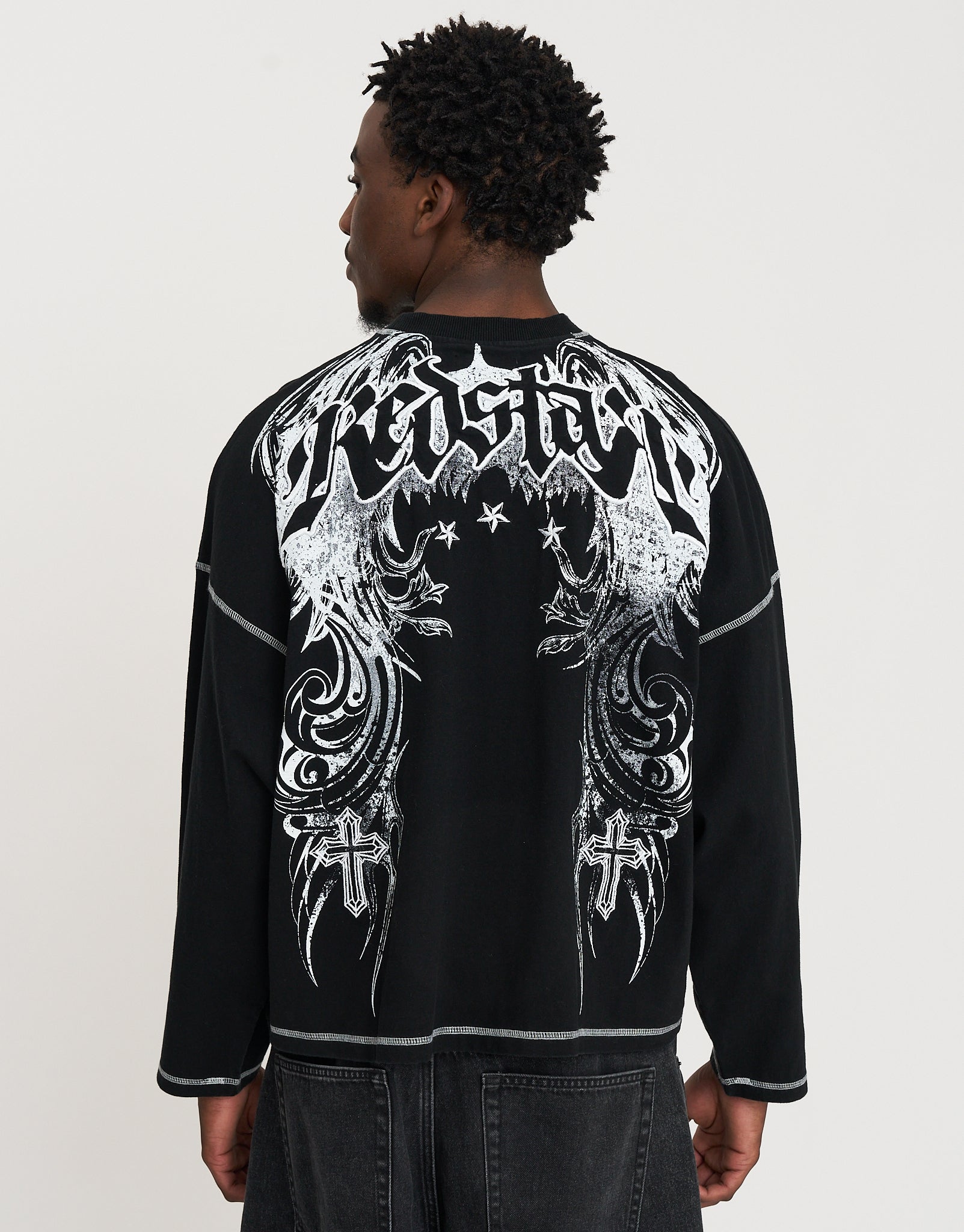Redstar Cropped Long Sleeve T Shirt in Black | Hallensteins NZ