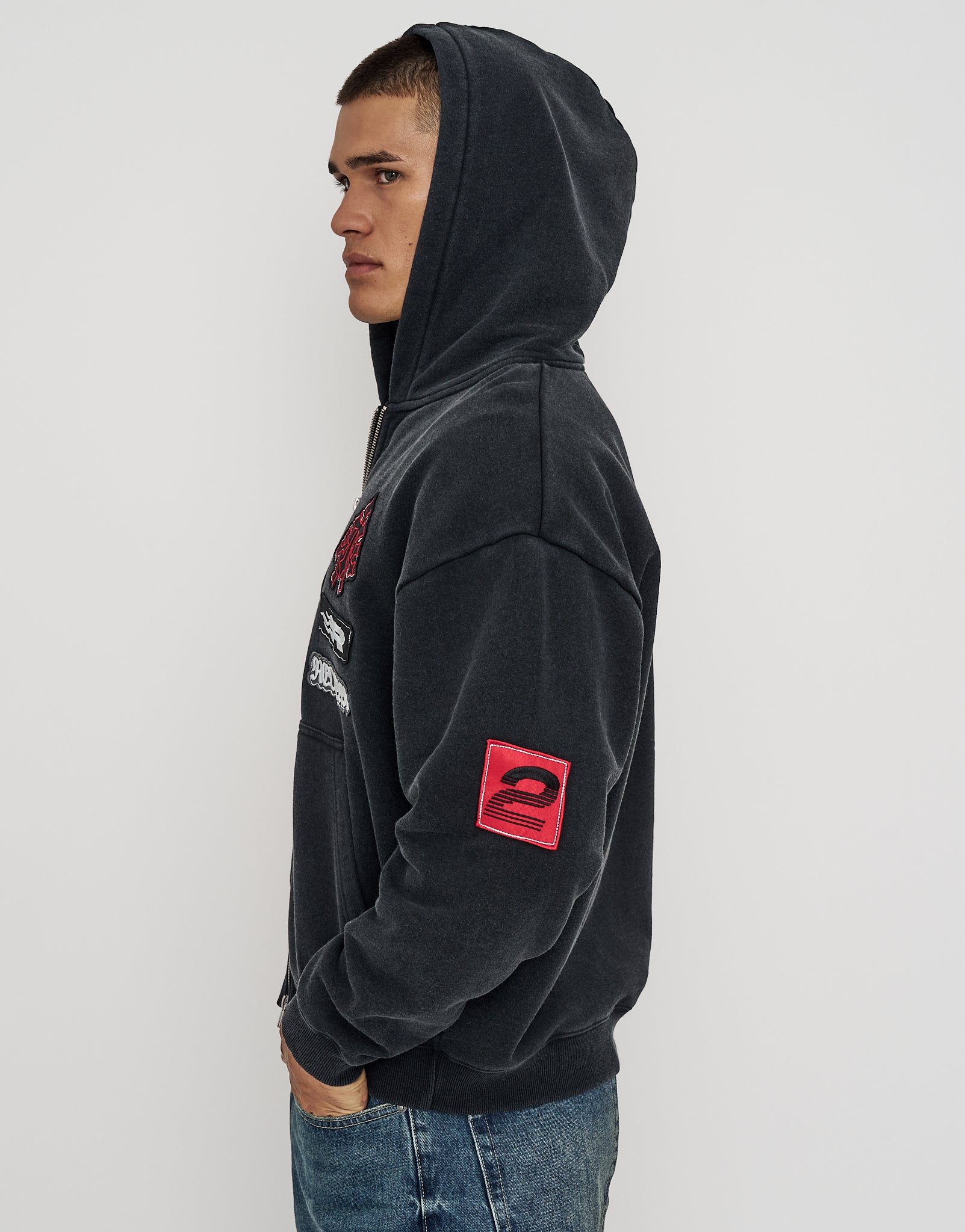 Void Oversized Cropped Zip Up Hoodie in Washed Black | Hallensteins NZ