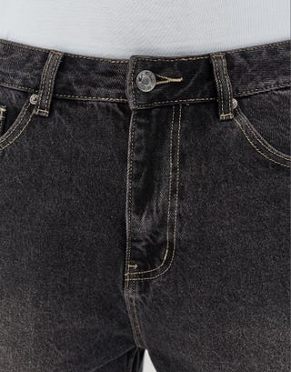 Relaxed Denim Carpenter Shorts in Washed Black Detail