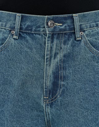 Relaxed Fit Denim Shorts in Vintage Mid Blue Detail