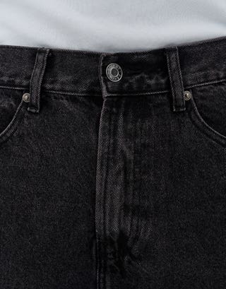 Relaxed Fit Denim Shorts in Washed Black Detail