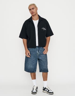 Resort Club Short Sleeve Shirt in Black Full