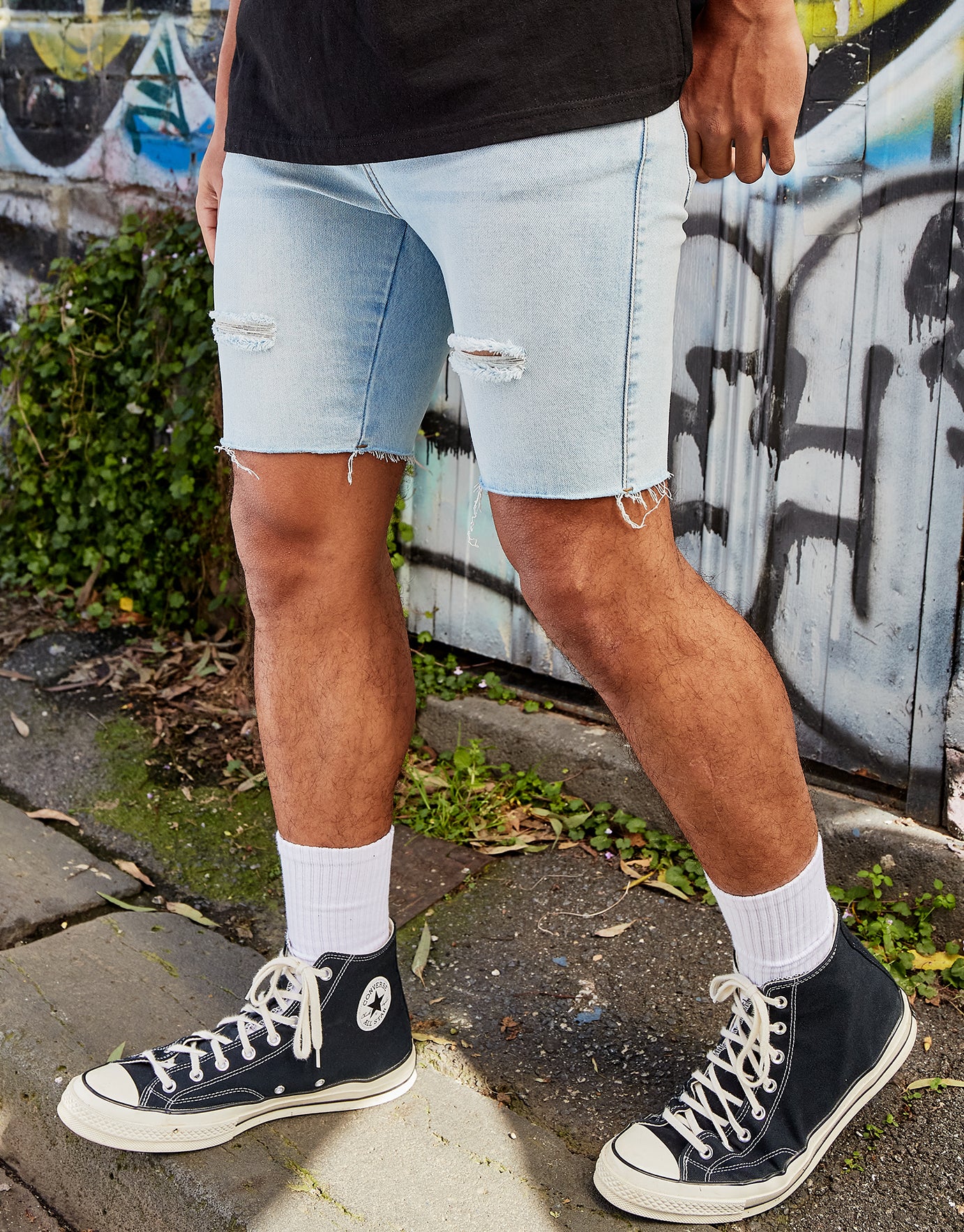 Ripped Skinny Denim Shorts in Light 