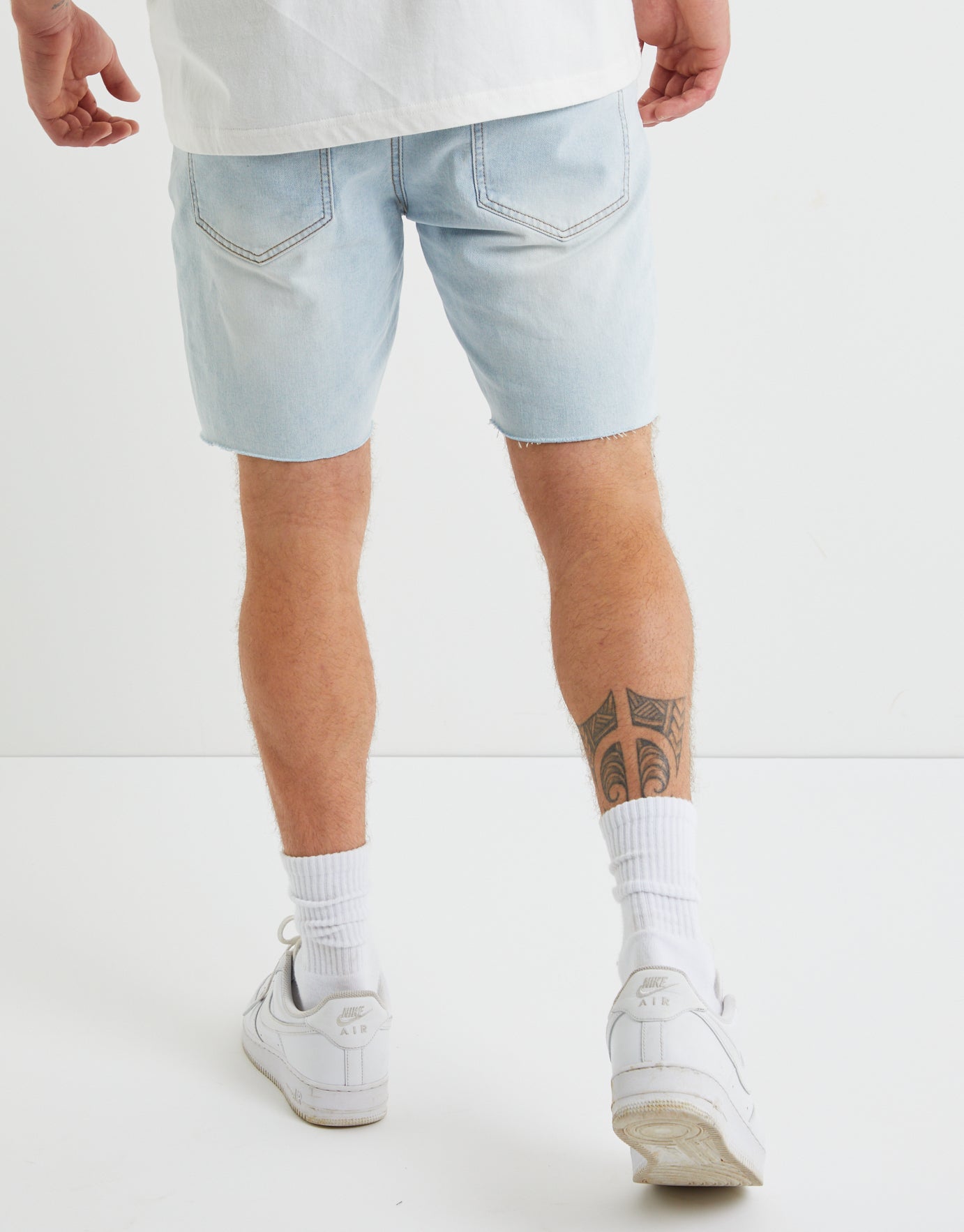 Ripped Skinny Denim Shorts in Blue 