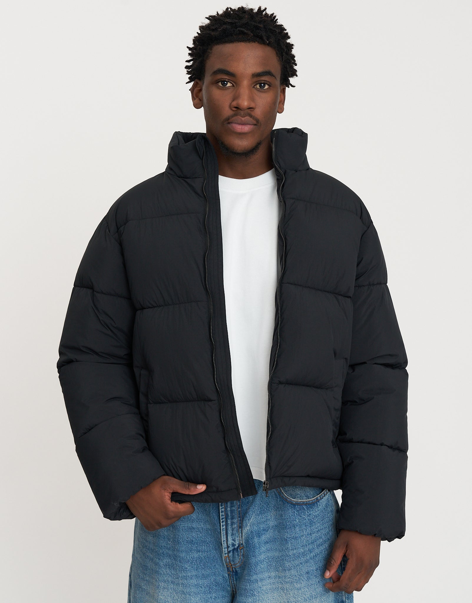 Ripstop Puffer Jacket in Black | Hallensteins NZ
